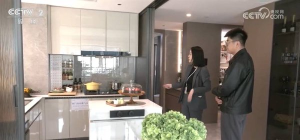 富明配资 公积金贷款利率↓、政策支持力度↑ “升”“降”间进一步激发楼市活力
